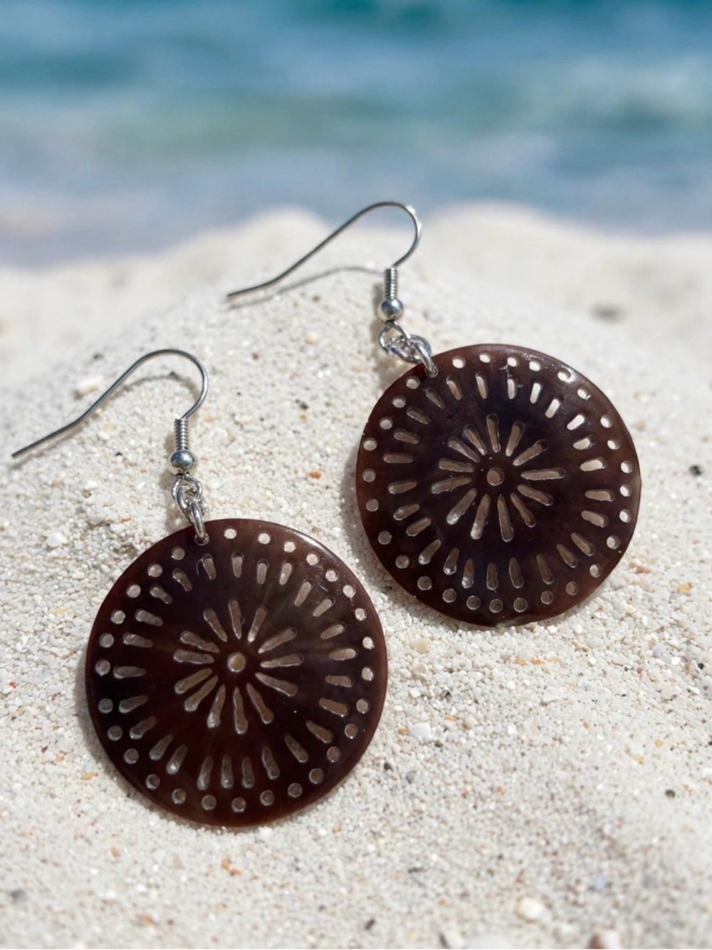 Sunburst Filigree / Mandala Openwork Brown lip Shell Earrings